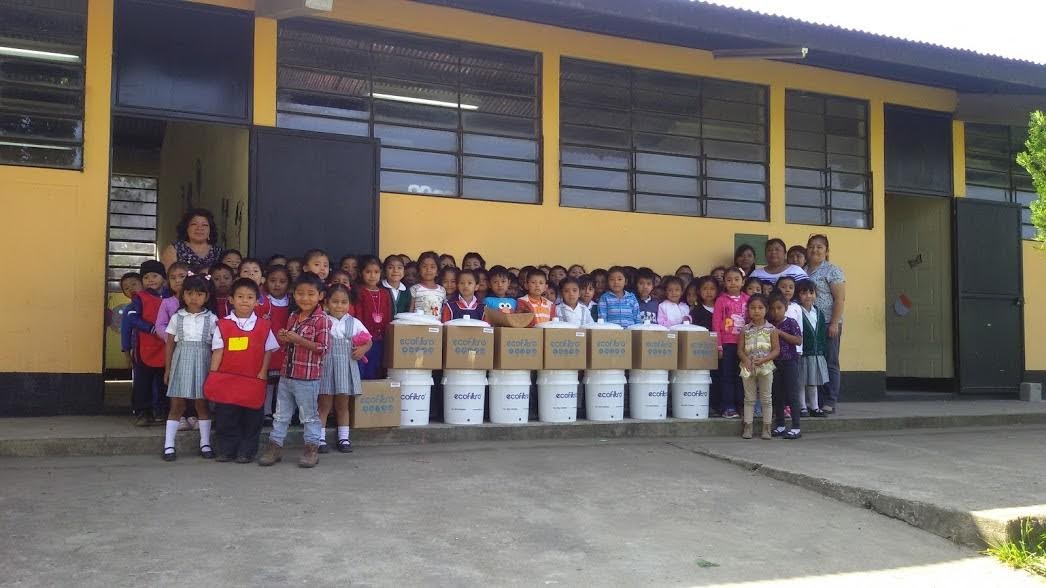 Escuelas con agua potable